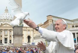 Sứ điệp của Đức Thánh Cha cho Ngày Thế giới Hòa bình năm 2025