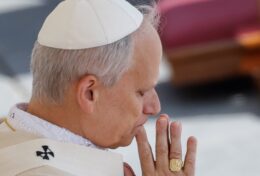 CHỈ CHU TOÀN CÁC NGHI THỨC TÔN GIÁO THÔI THÌ CHƯA ĐỦ