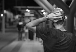 HẦU HẾT NHỮNG KẺ CHỐNG ĐỐI BẠN LẠI CHÍNH LÀ NHỮNG NGƯỜI BẠN ĐÃ TỪNG GIÚP ĐỠ…