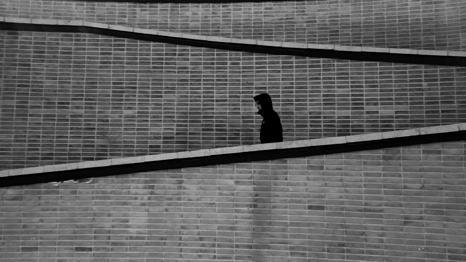 ashkan ala Z7GFKR o6k unsplash