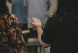 CẦU NGUYỆN CÓ SỨC MẠNH, NHƯNG KHÔNG PHẢI LÀ PHÉP THUẬT