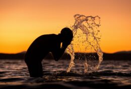 ĐI VÀO NƠI ĐAU ĐỚN CỦA BẠN