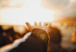 BẠN CHÍNH LÀ SỨC MẠNH LỚN  NHẤT TRONG CUỘC ĐỜI MÌNH…