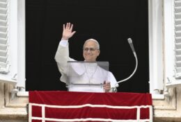 ĐTC LÊÔ XIV: ĐỨC TIN ĐÒI CHÚNG TA PHẢI MỞ MẮT