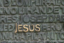 BIẾT RẰNG BẠN ĐƯỢC CHÀO ĐÓN