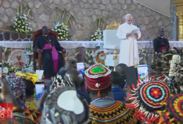 [Tông du Camerun] Đức Thánh Cha Lêô tham dự buổi gặp gỡ vì hoà bình tại Bamenda
