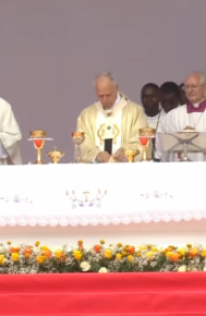 [Tông du Angola] Thánh Lễ tại Kilamba: Cần kể cho nhau những gì đã trải qua